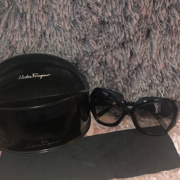 Salvatore Ferragamo Accessories - Authentic Salvatore Ferragamo sunglasses